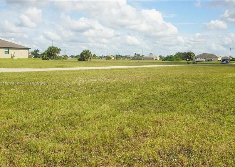 4500 NW 34th Ter, Cape Coral, FL 33993 Photo