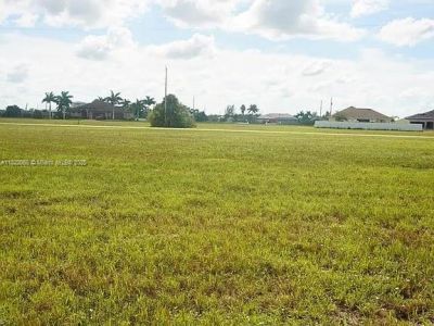 4500 NW 34th Ter, Cape Coral, FL 33993 Photo