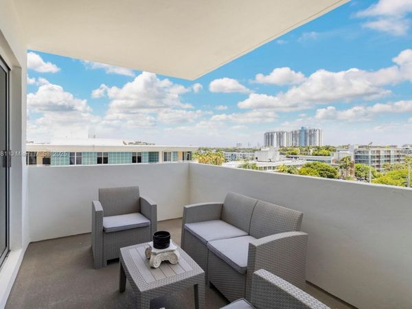 3 Island Ave, Unit 07C, Miami Beach, FL 33139