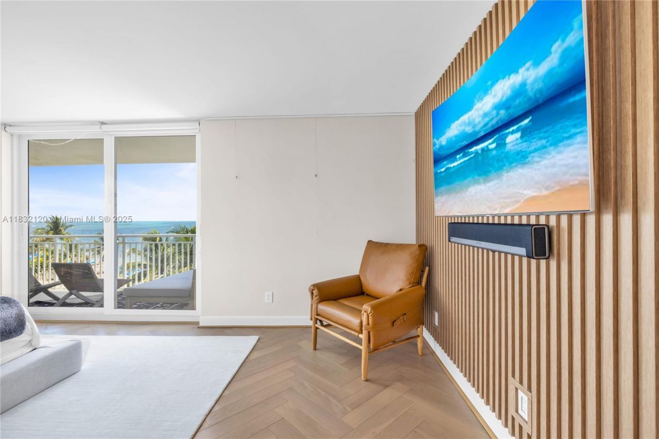 615 Ocean Dr, Unit 6A, Key Biscayne, FL 33149 Photo