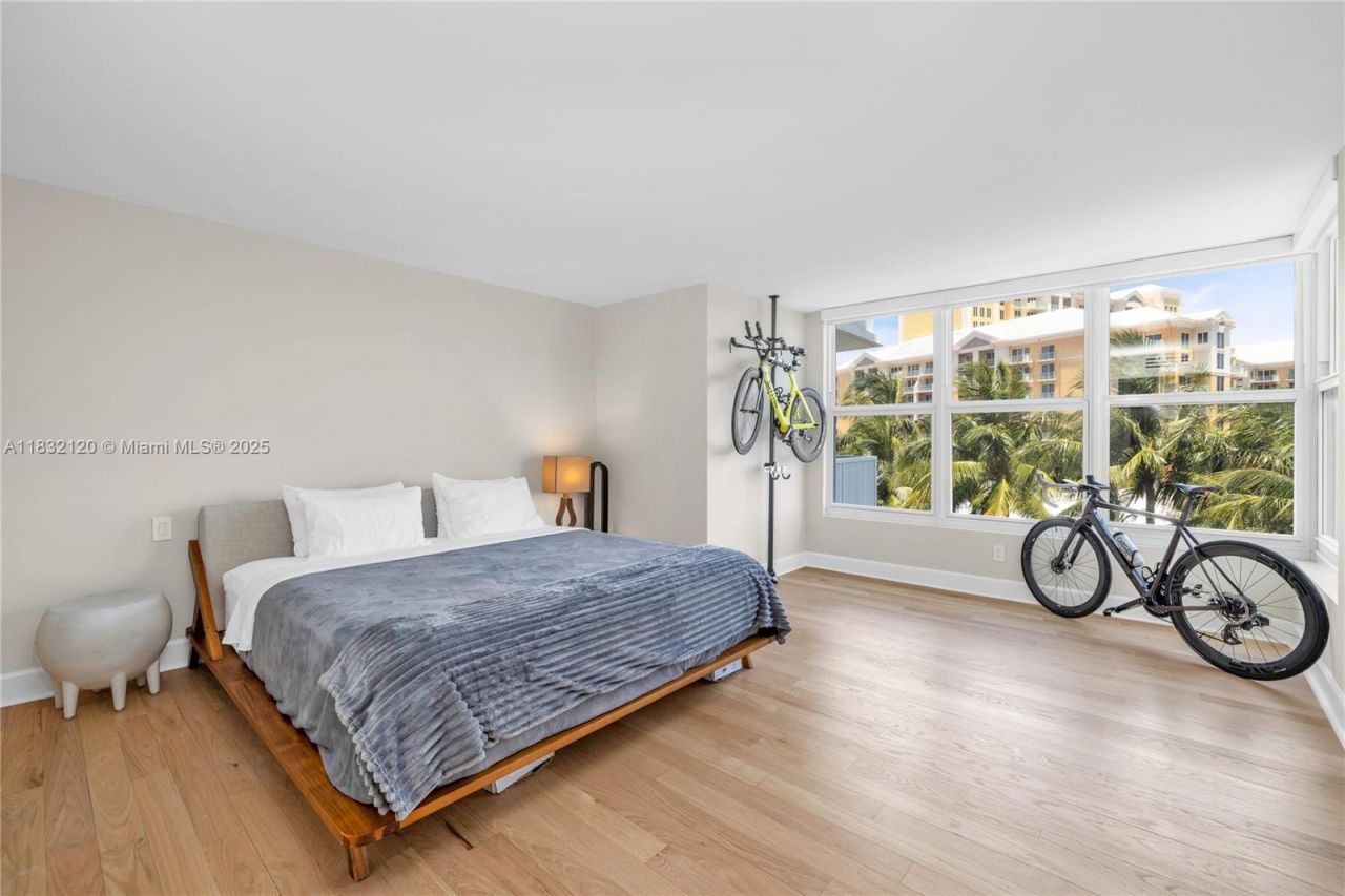 615 Ocean Dr, Unit 6A, Key Biscayne, FL 33149 Photo