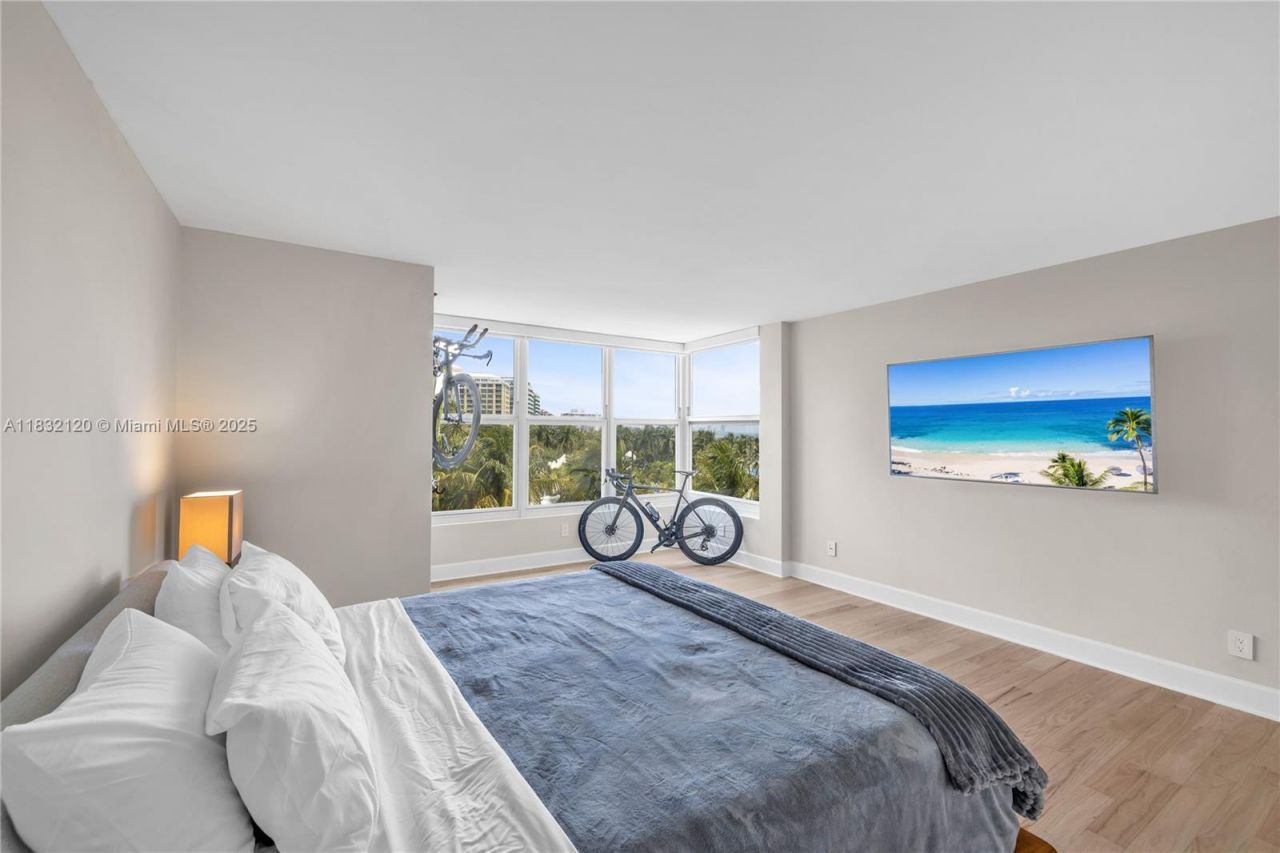 615 Ocean Dr, Unit 6A, Key Biscayne, FL 33149 Photo