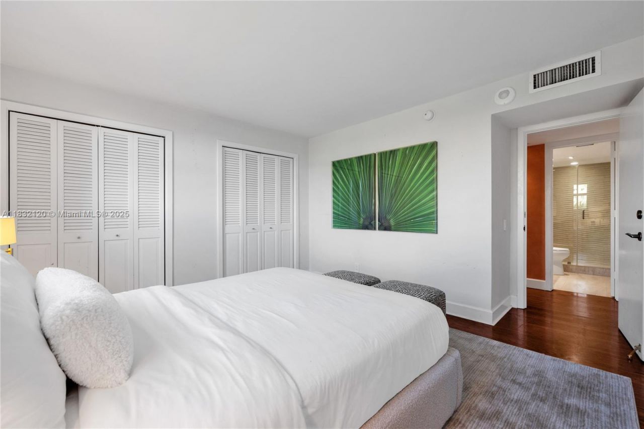 615 Ocean Dr, Unit 6A, Key Biscayne, FL 33149 Photo