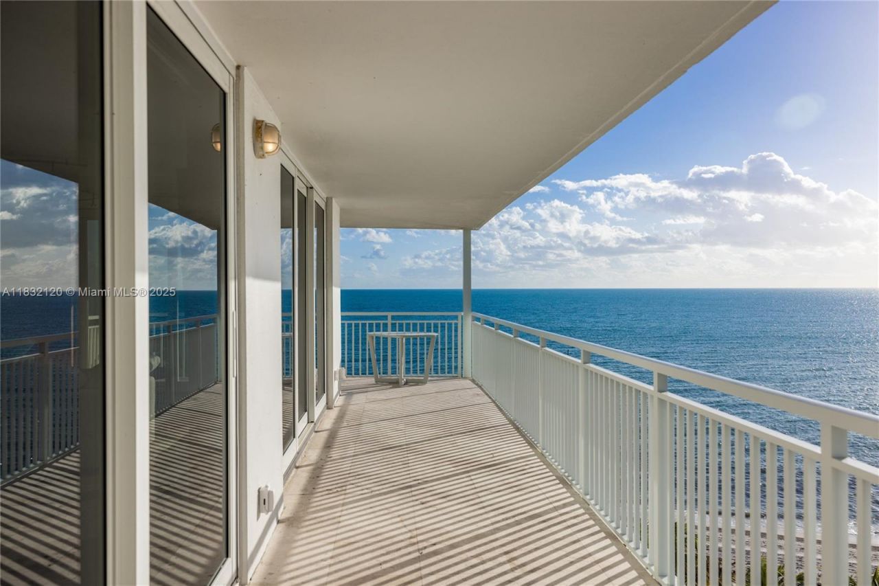 615 Ocean Dr, Unit 6A, Key Biscayne, FL 33149 Photo