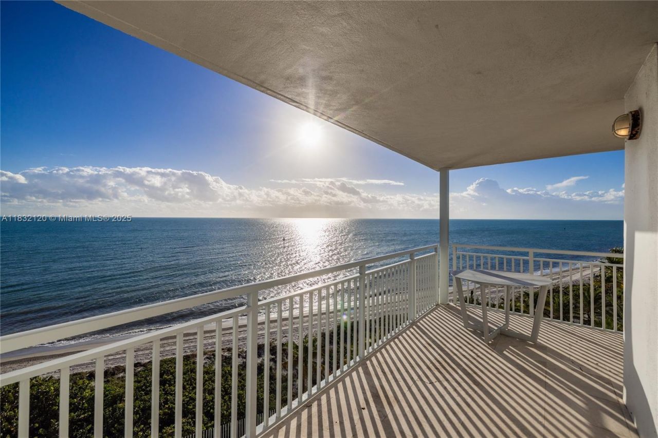 615 Ocean Dr, Unit 6A, Key Biscayne, FL 33149 Photo