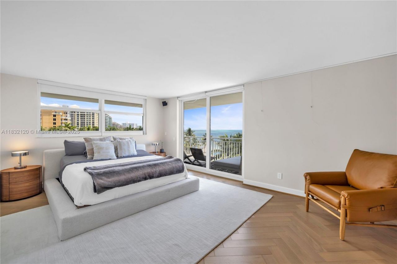 615 Ocean Dr, Unit 6A, Key Biscayne, FL 33149 Photo