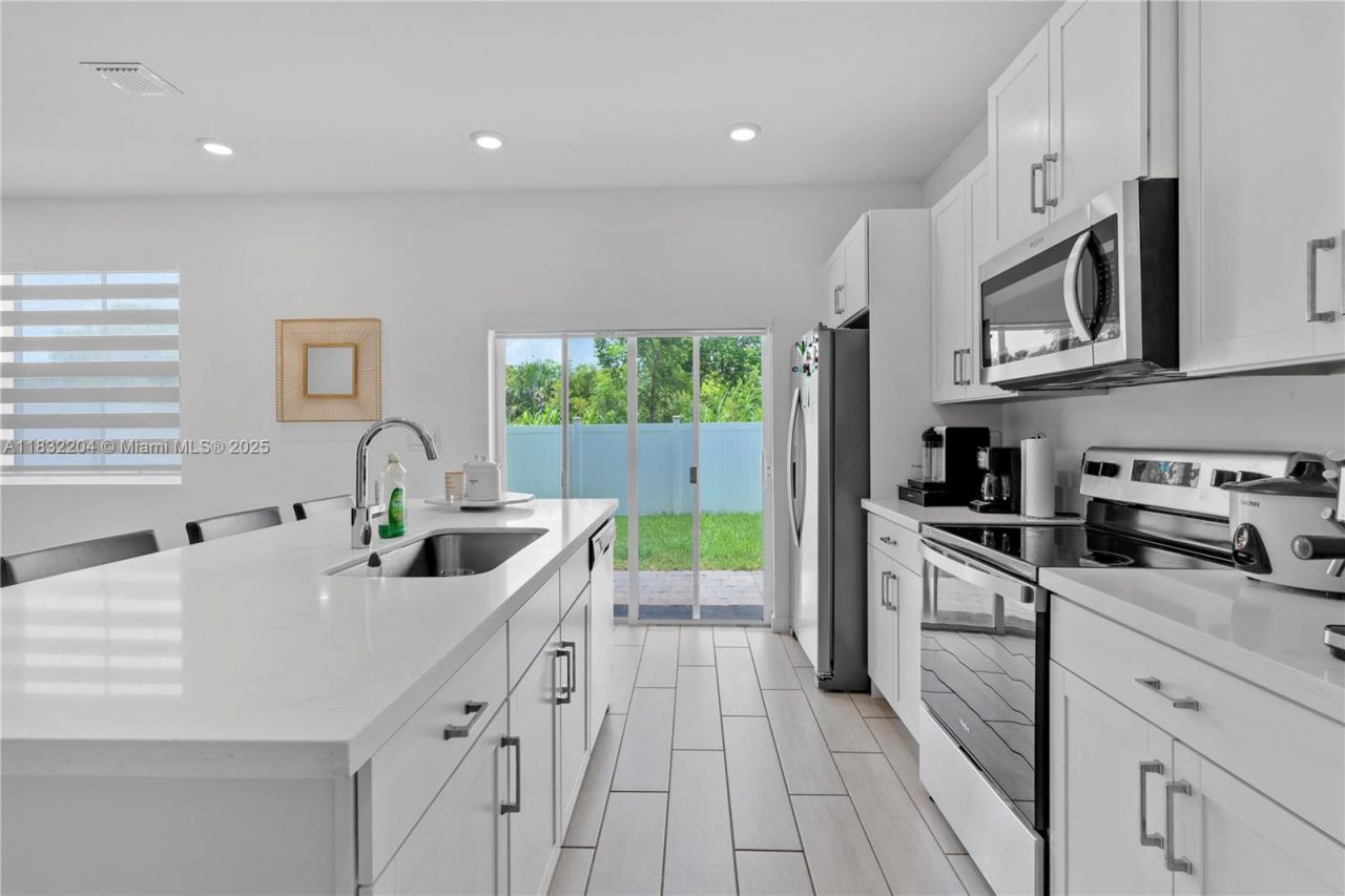 814 SE 19th St, Unit 814, Homestead, FL 33034 Photo