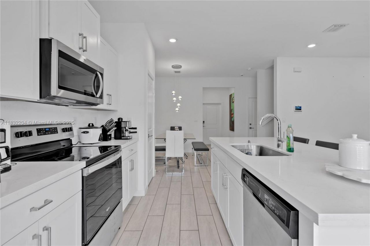 814 SE 19th St, Unit 814, Homestead, FL 33034 Photo