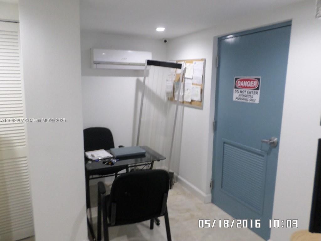 11750 NE 16th Ave, Unit 102, Miami, FL 33161 Photo