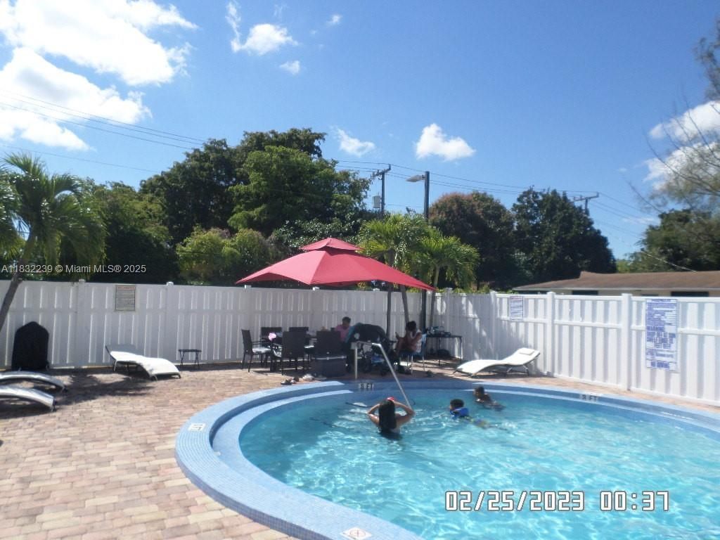 11750 NE 16th Ave, Unit 308, Miami, FL 33161 Photo