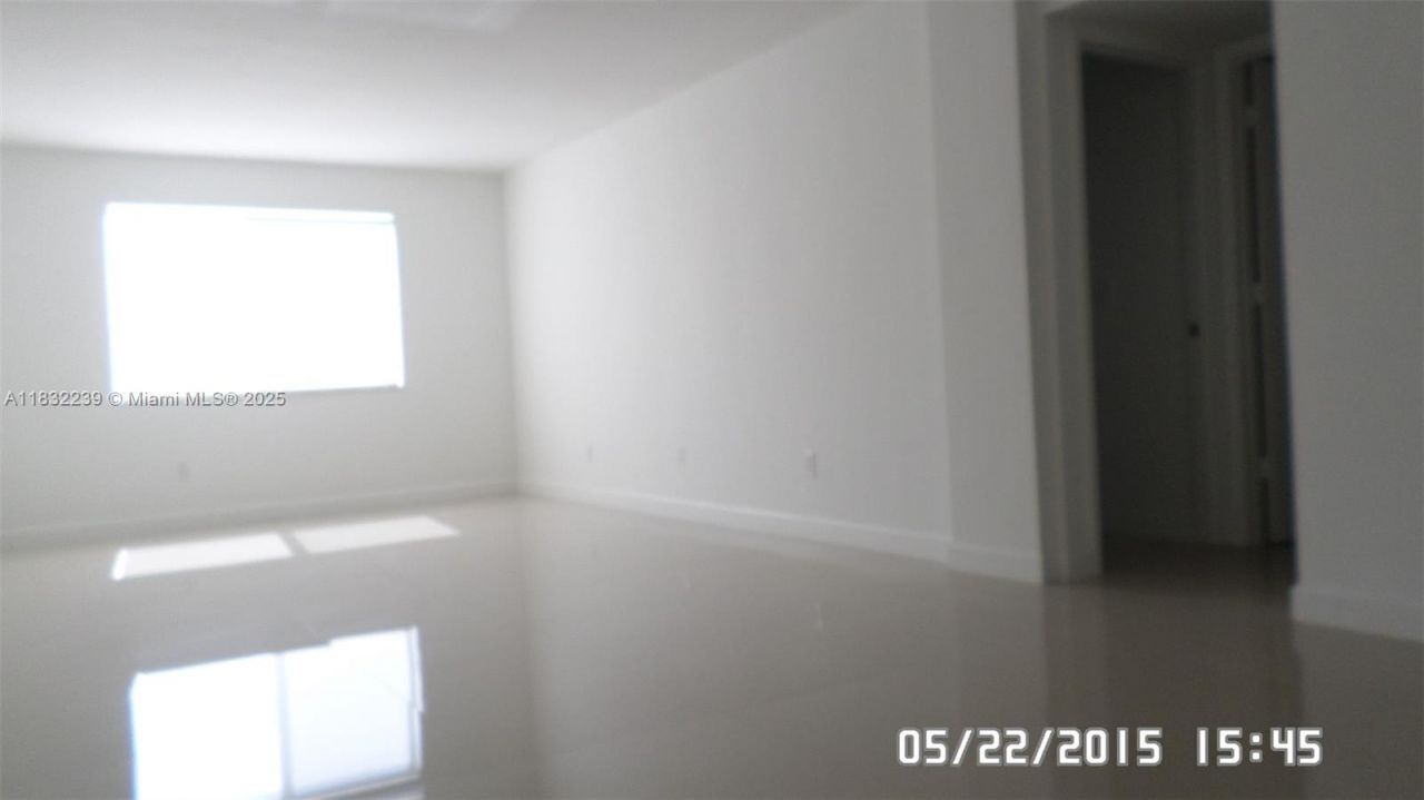 11750 NE 16th Ave, Unit 308, Miami, FL 33161 Photo
