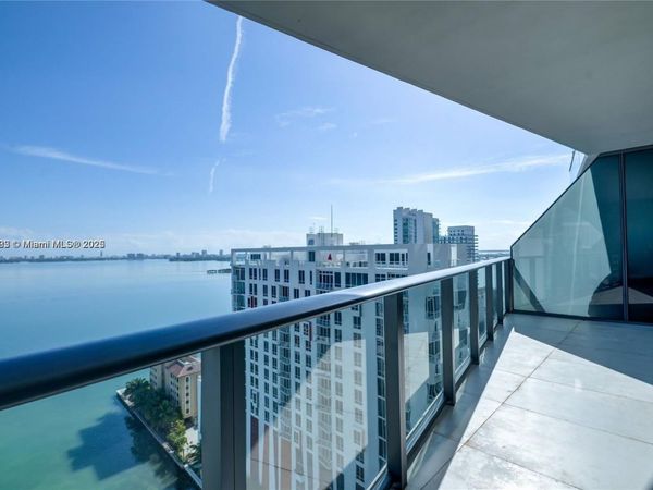 460 NE 28th St, Unit 2106, Miami, FL 33137