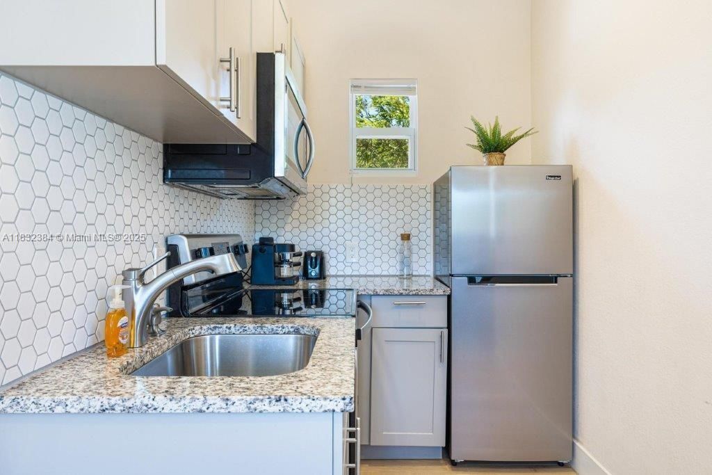 505 SE 20th St, Fort Lauderdale, FL 33316 Photo