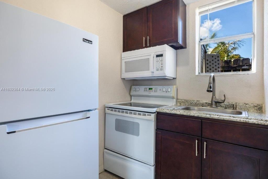 505 SE 20th St, Fort Lauderdale, FL 33316 Photo