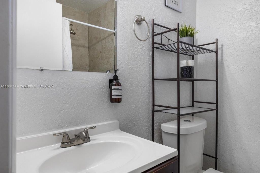 505 SE 20th St, Fort Lauderdale, FL 33316 Photo