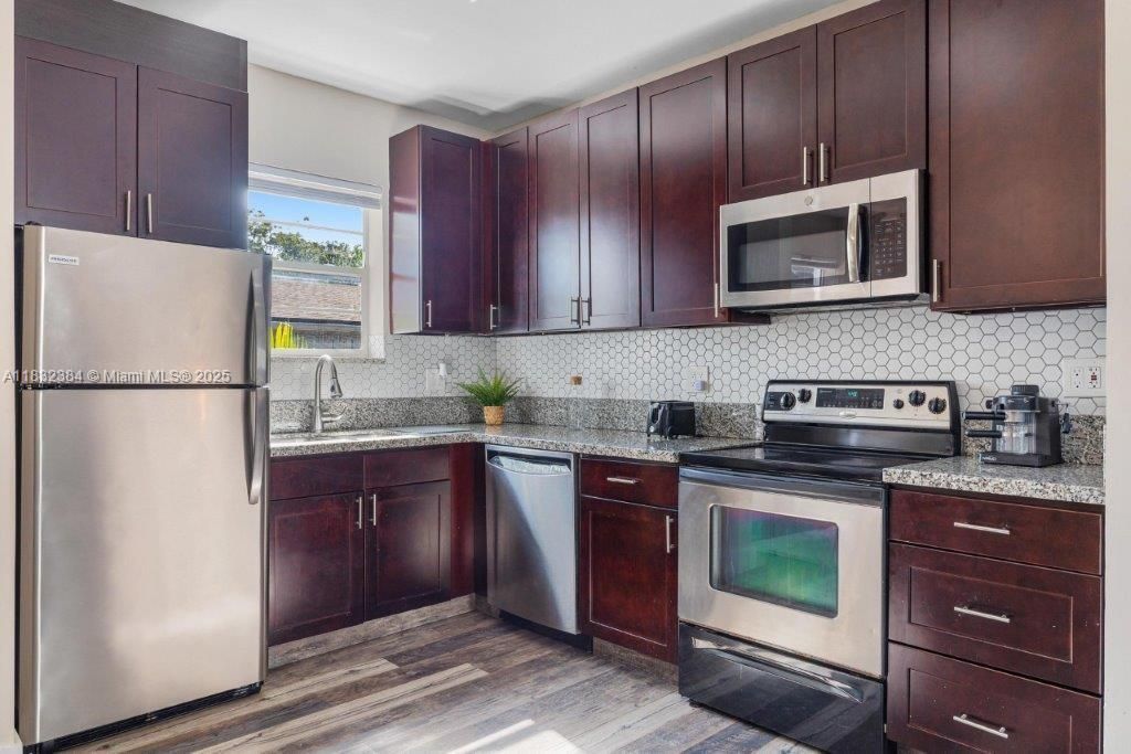 505 SE 20th St, Fort Lauderdale, FL 33316 Photo