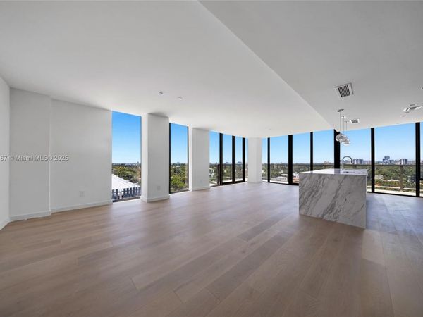 340 W 42 St, Unit 508, Miami Beach, FL 33140