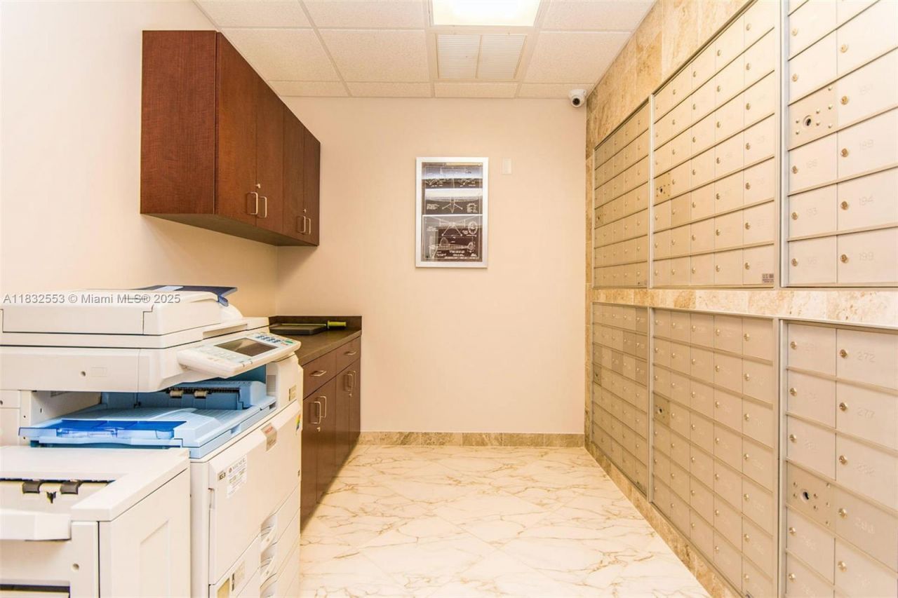 1555 Bonaventure Blvd, Unit 2018, Weston, FL 33326 Photo