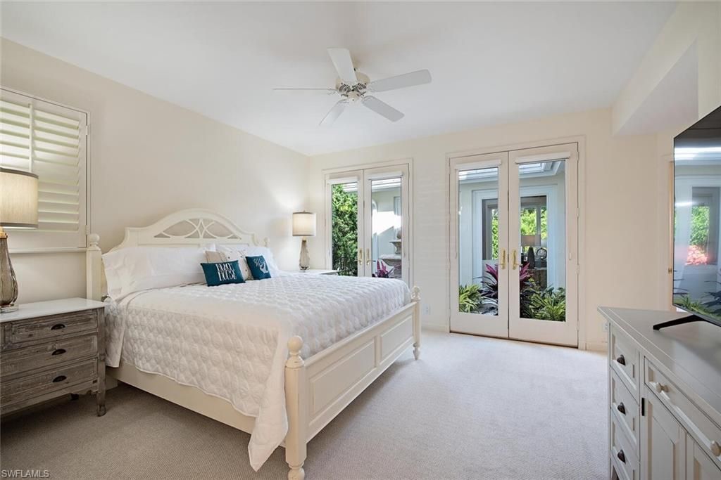 369 2nd Ave N, Naples, FL 34102 Photo