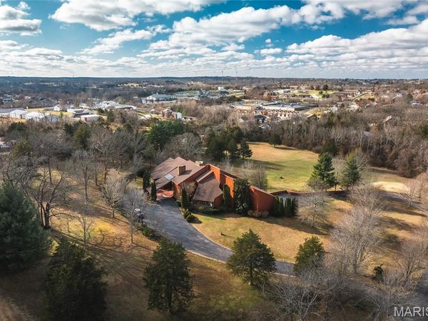 10335 Stoltz Drive, Rolla, MO 65401