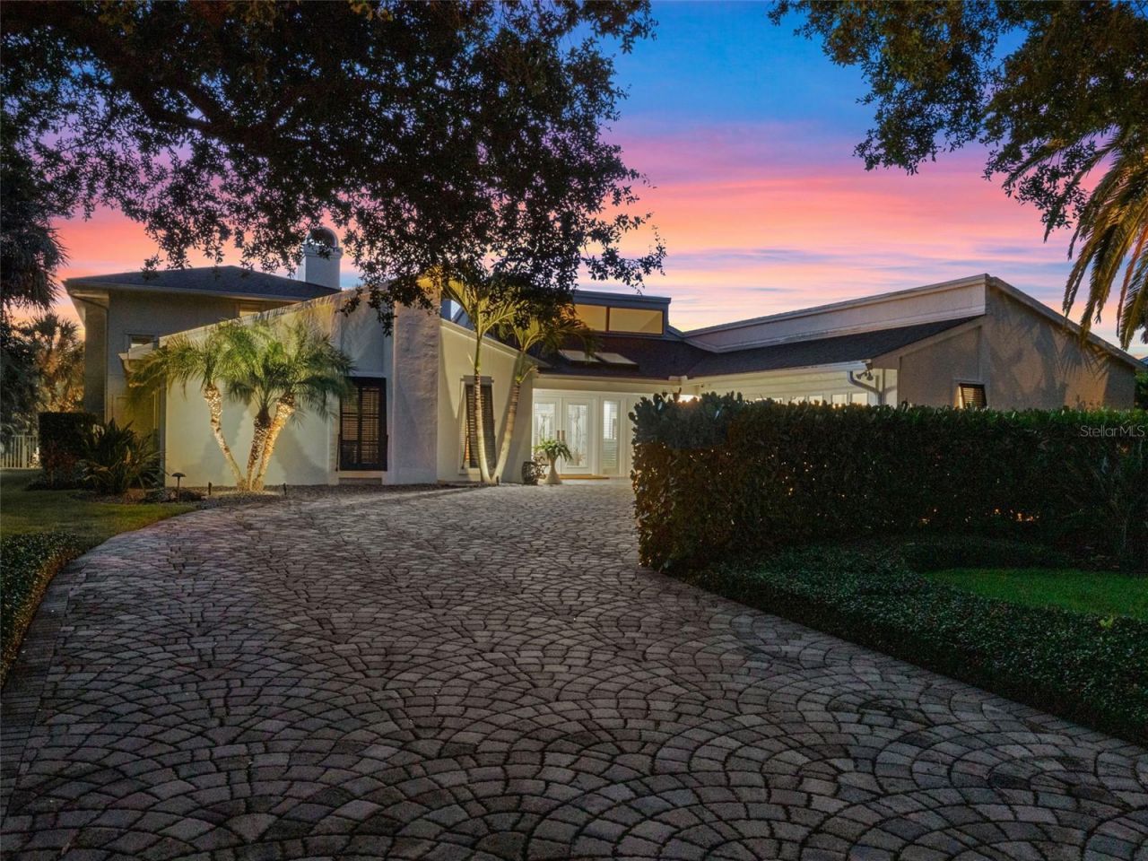 1215 Commodore Drive, New Smyrna Beach, FL 32168 Photo