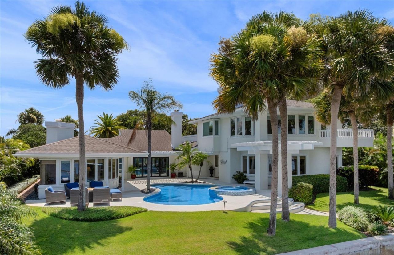 1215 Commodore Drive, New Smyrna Beach, FL 32168 Photo