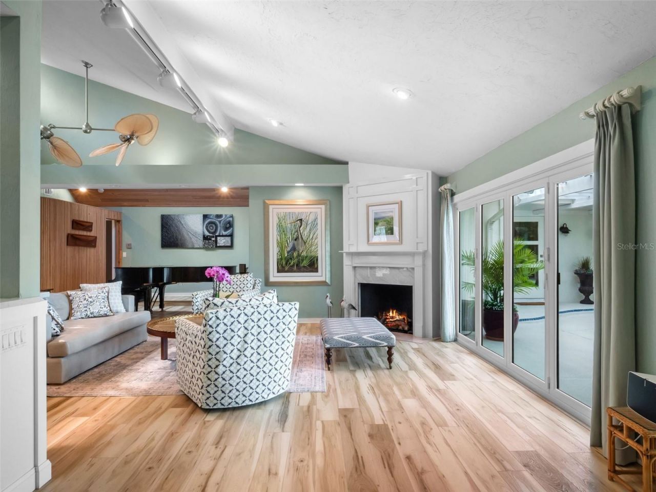 1215 Commodore Drive, New Smyrna Beach, FL 32168 Photo