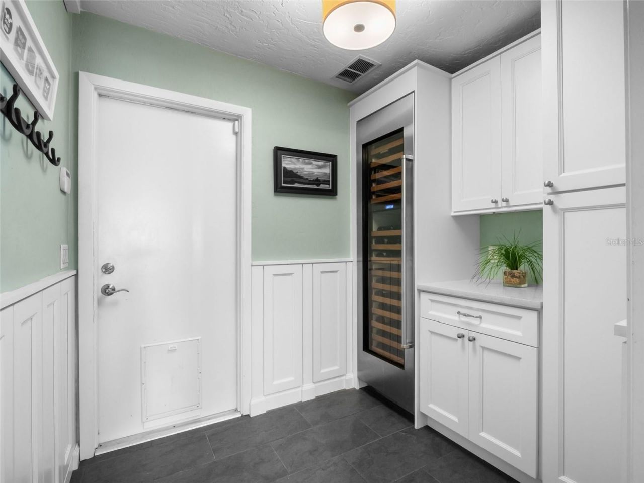 1215 Commodore Drive, New Smyrna Beach, FL 32168 Photo