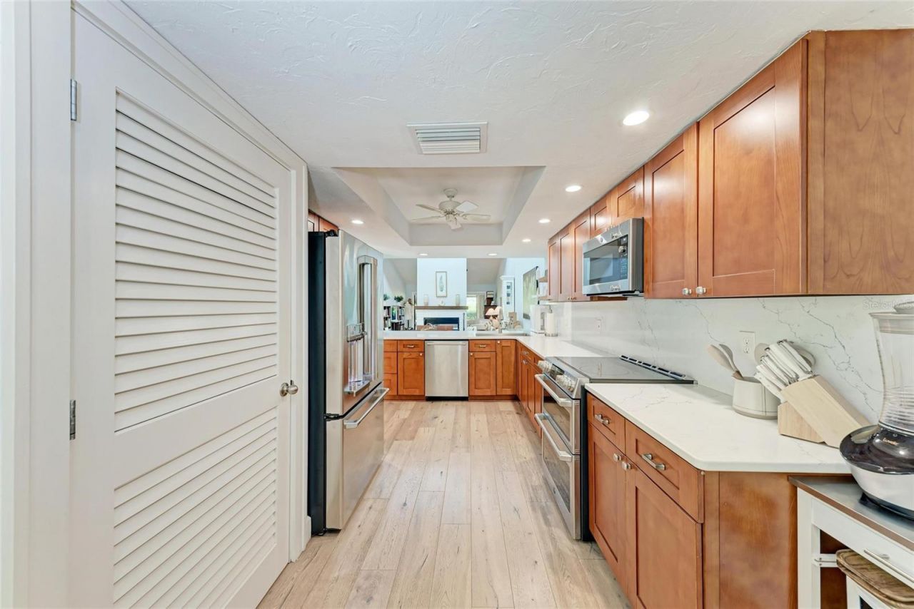 6111 Courtside Drive, Bradenton, FL 34210 Photo