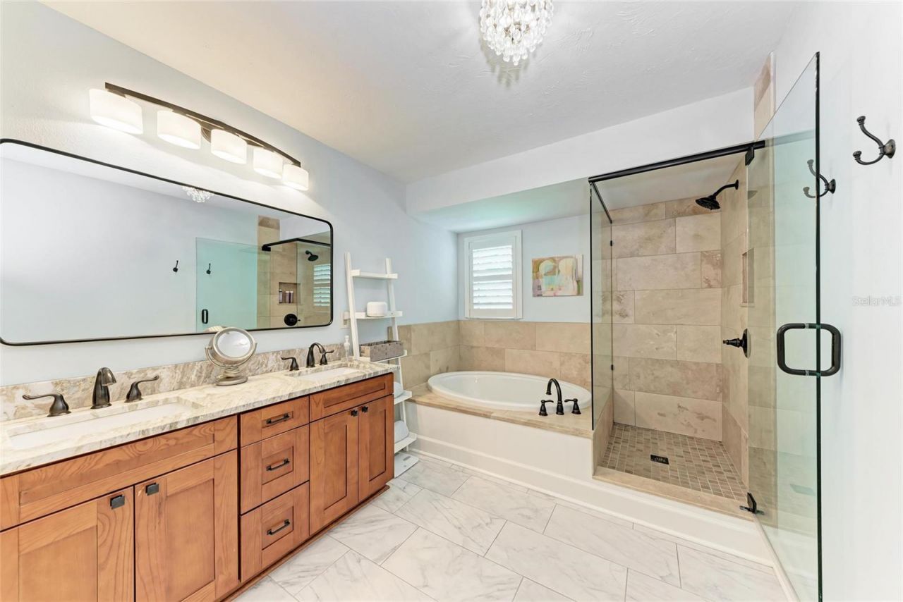 6111 Courtside Drive, Bradenton, FL 34210 Photo