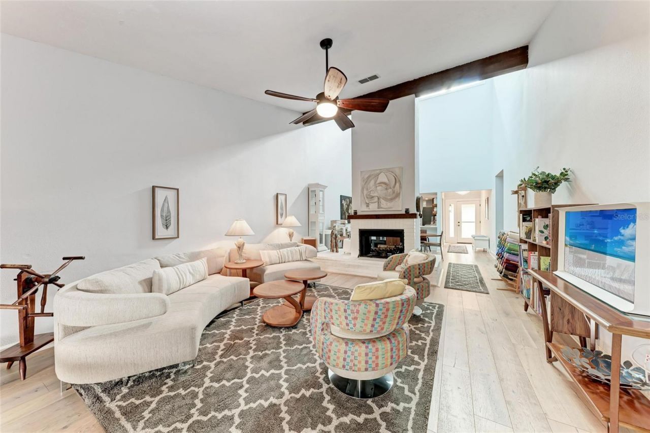 6111 Courtside Drive, Bradenton, FL 34210 Photo