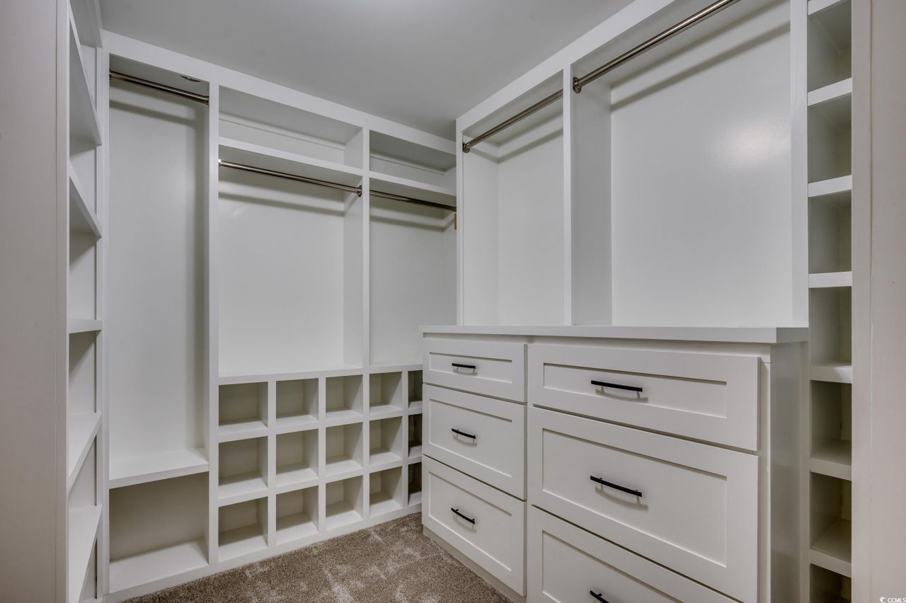 9547 Edgerton Dr. Photo 23