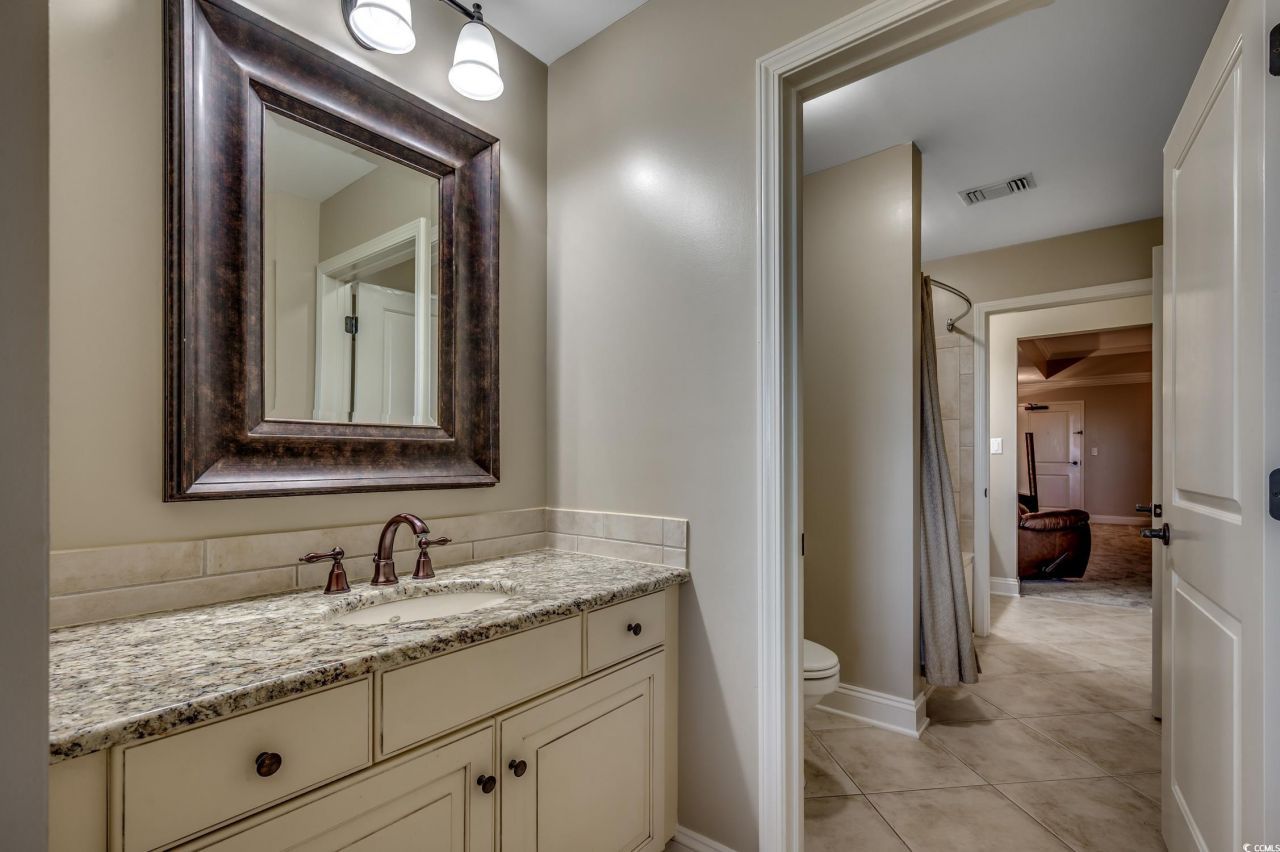 9547 Edgerton Dr. Photo 25