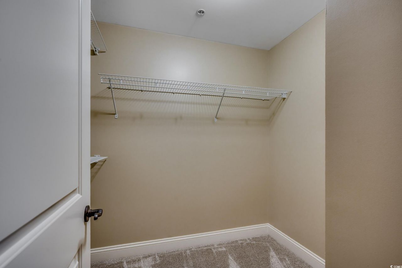 9547 Edgerton Dr. Photo 27