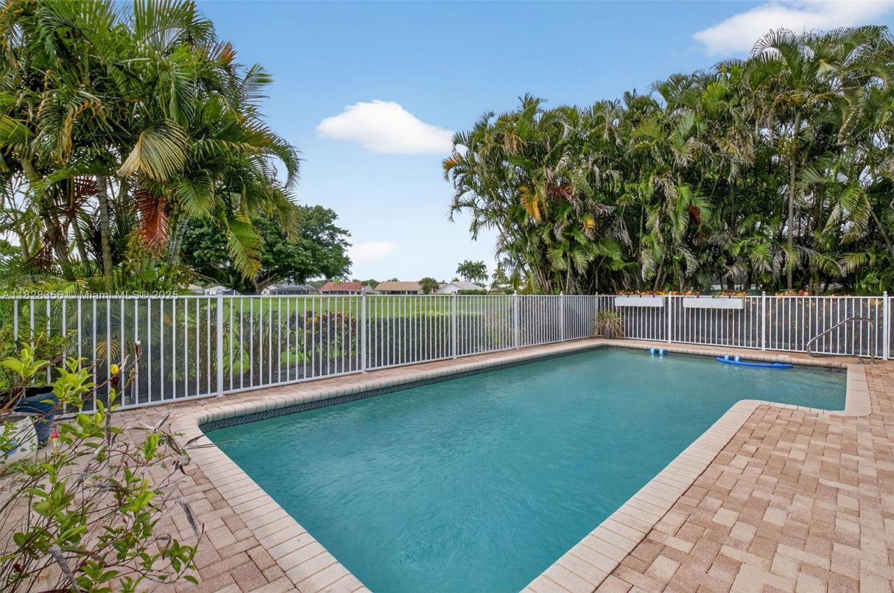 10344 Sunset Bend Dr, Boca Raton, FL 33428 Photo