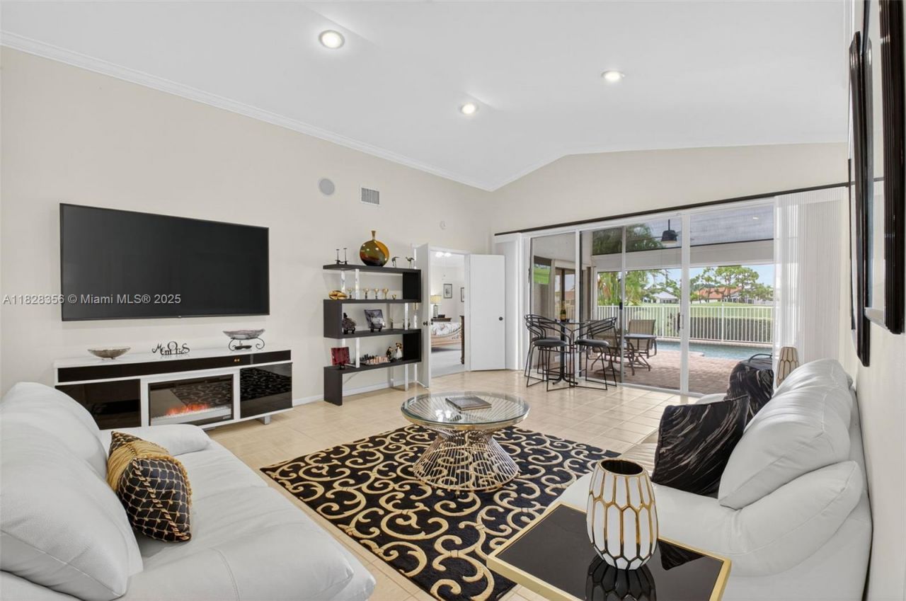 10344 Sunset Bend Dr, Boca Raton, FL 33428 Photo