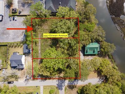2557 Etiwan Avenue, Charleston, SC 29414