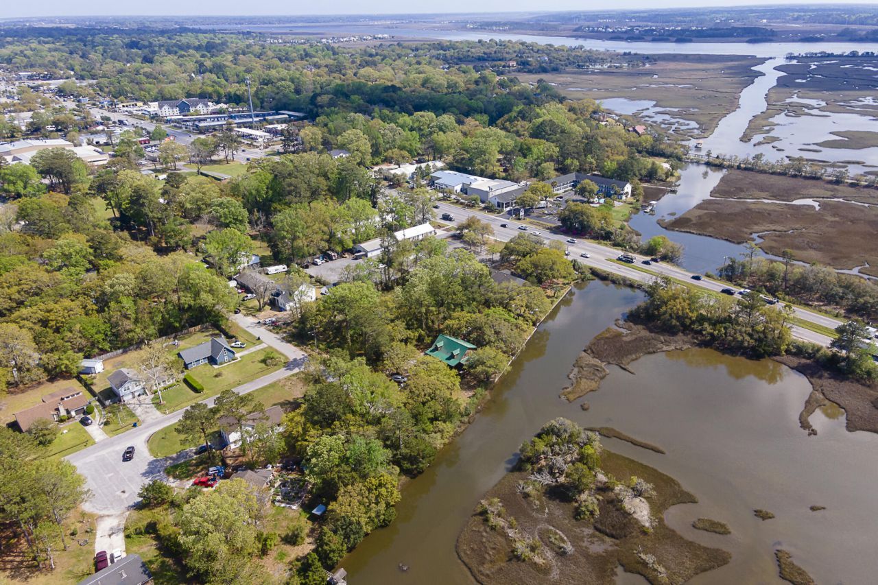 2555 Etiwan Avenue Photo 11