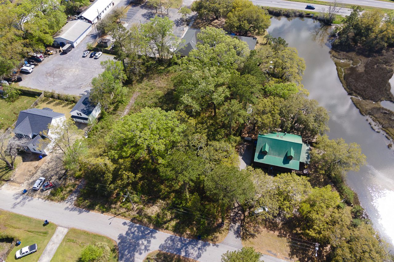 2553 Etiwan Avenue Photo 14