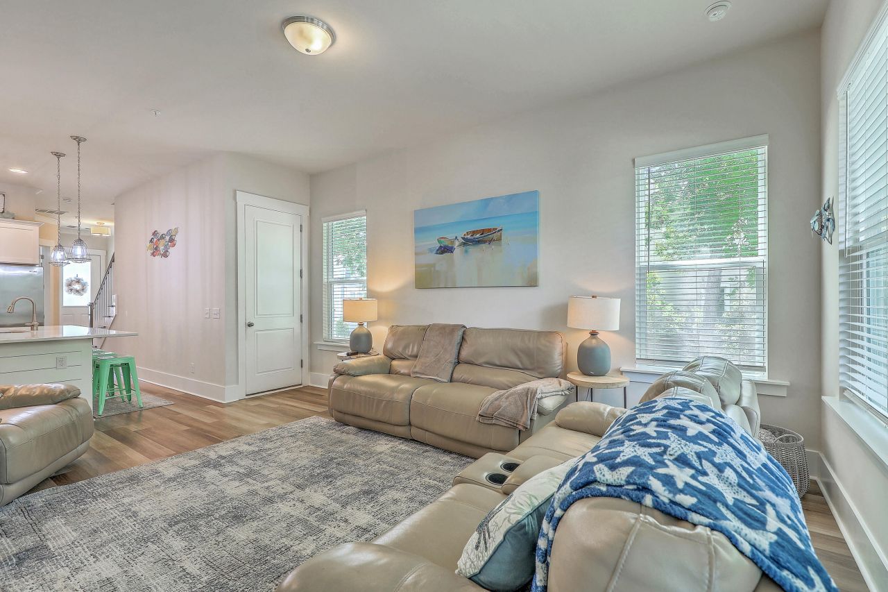 129 Howard Mary Drive Photo 12