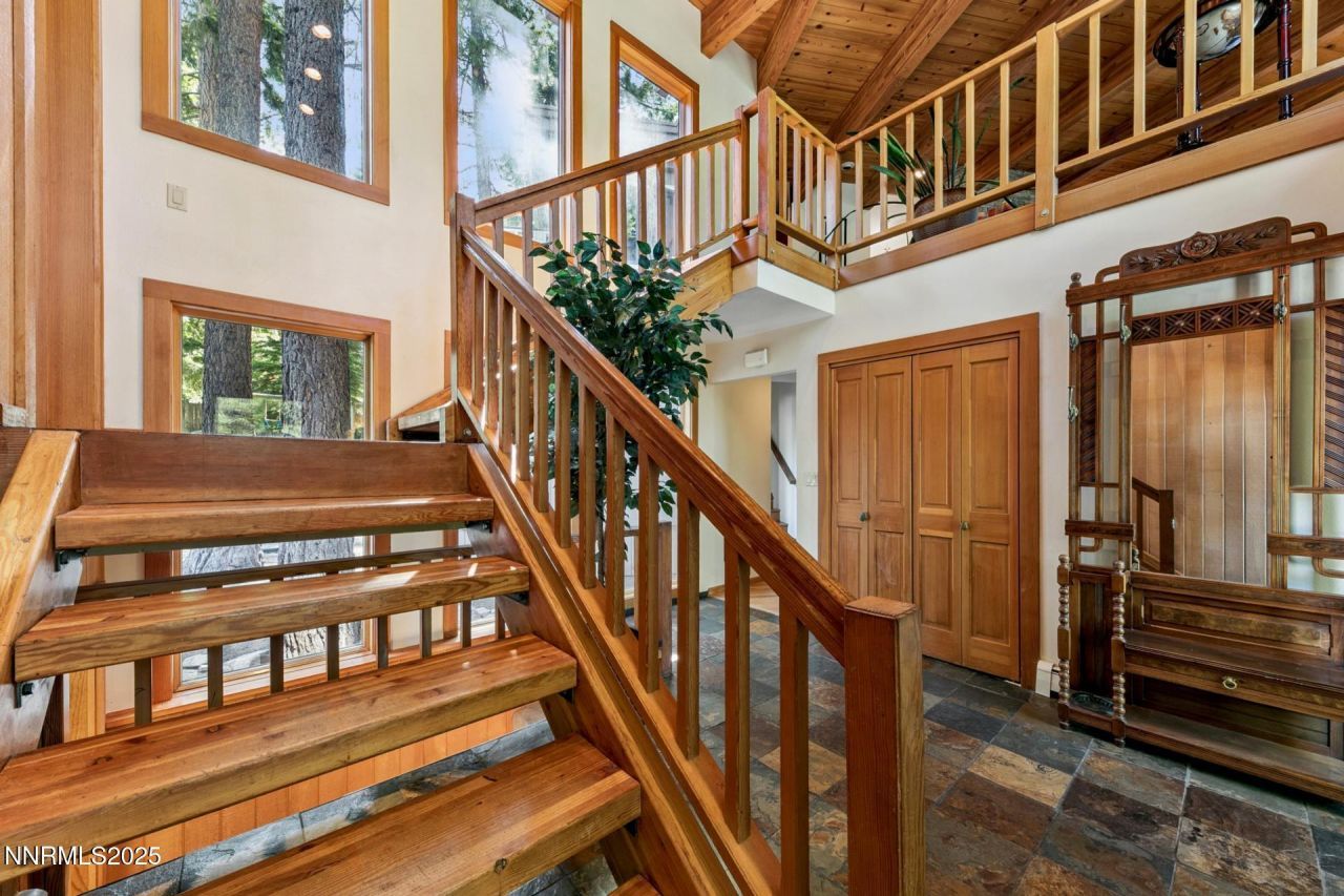 173 Hall Court, Stateline, NV 89449 Photo