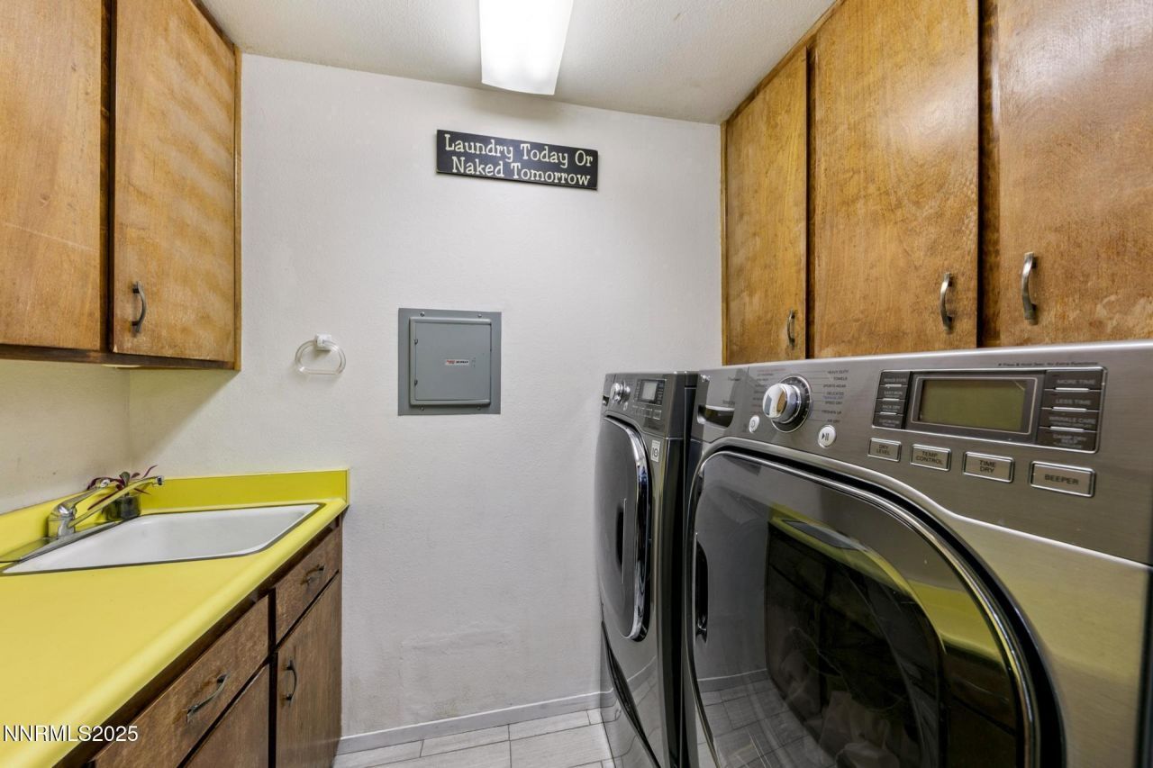 173 Hall Court, Stateline, NV 89449 Photo