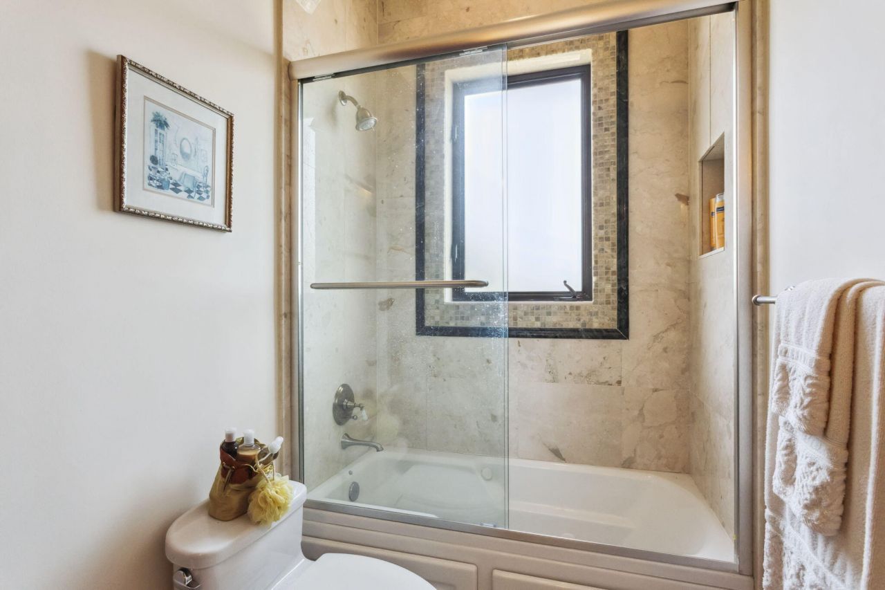 3870 NE 31st Avenue, Lighthouse Point, FL 33064 Photo