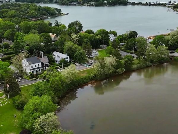 352 Main Street, Sag Harbor, NY 11963