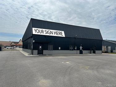 1385 W MAIN Street, Gaylord, MI 49735