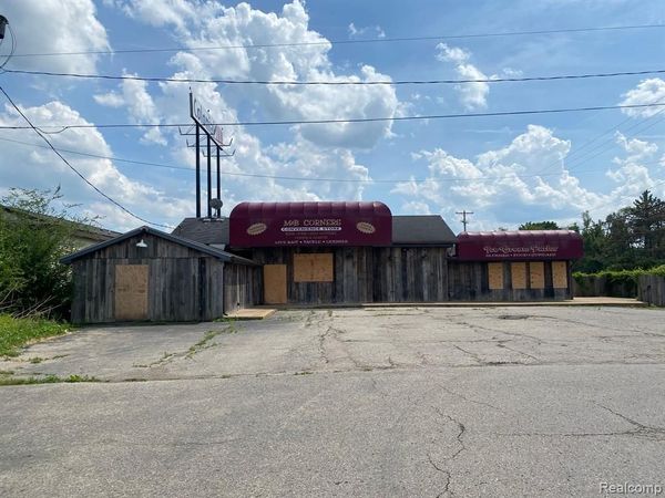 6015 ANN ARBOR Road, Leoni Twp, MI 49201