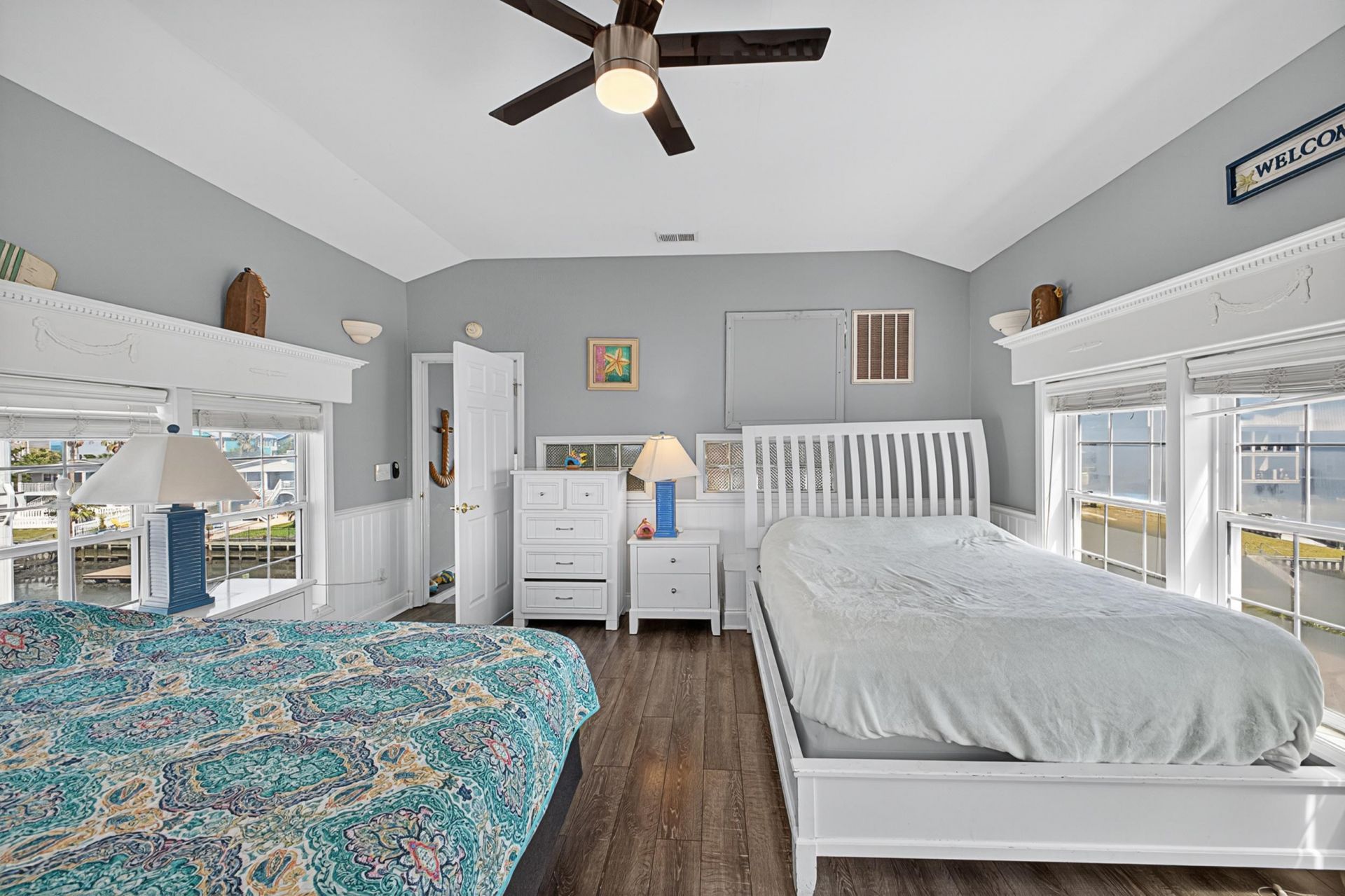 1885 Pompano Dr. Photo 13