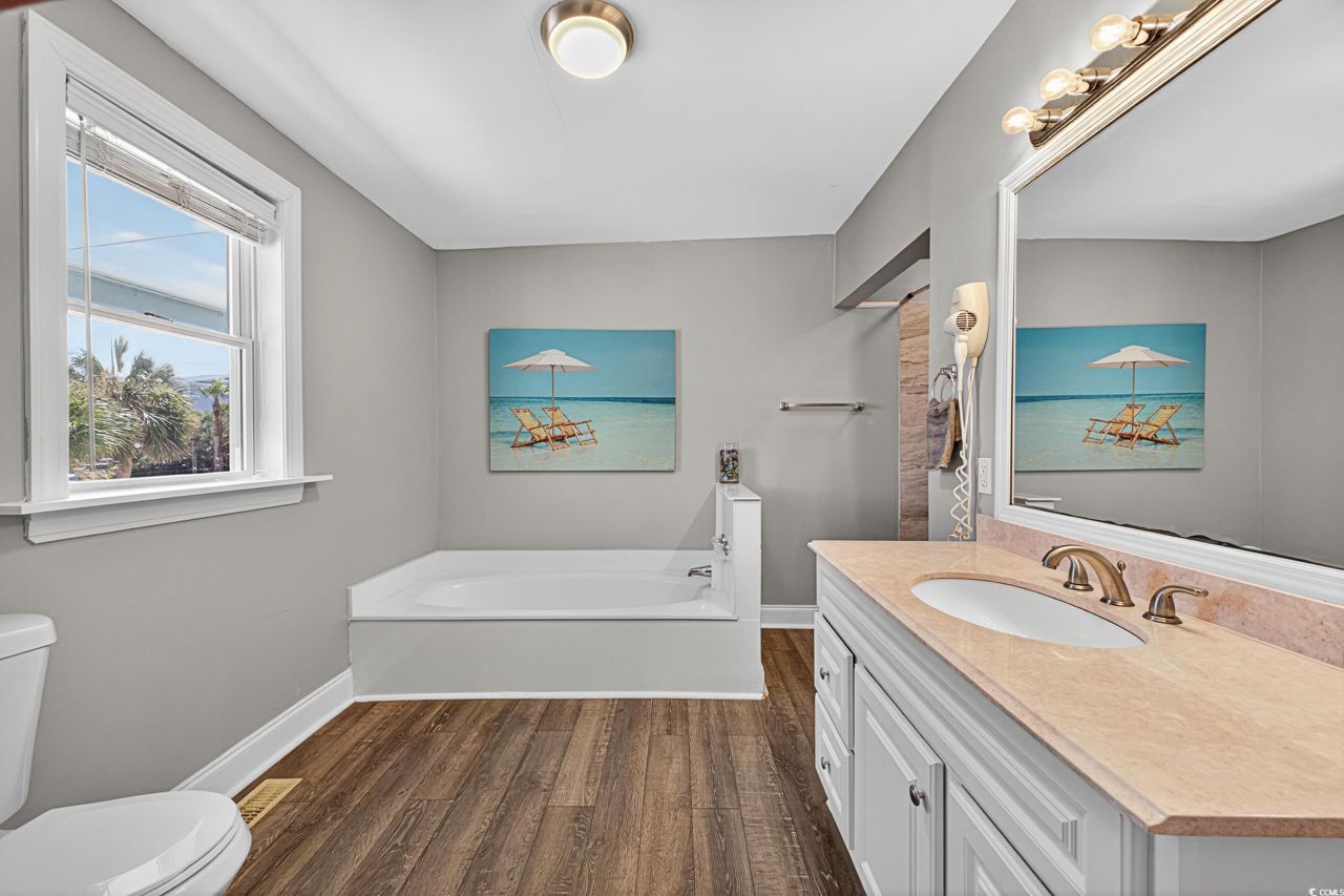 1885 Pompano Dr. Photo 19