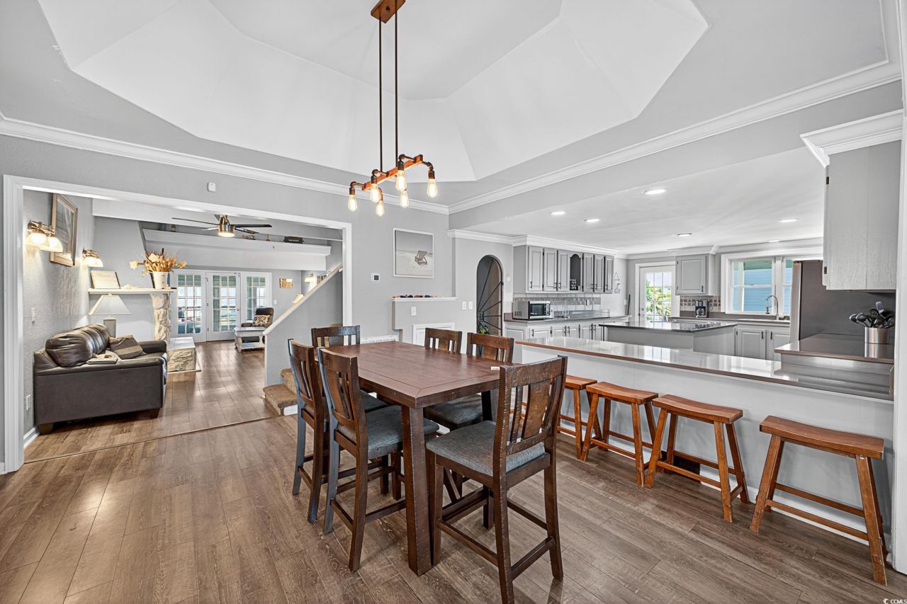 1885 Pompano Dr. Photo 30