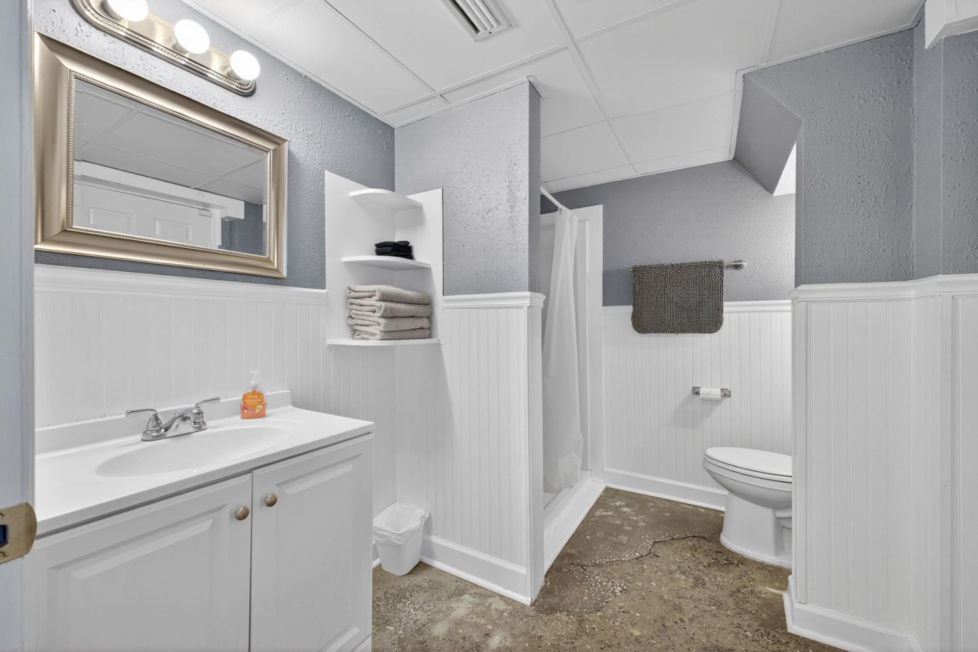 1885 Pompano Dr. Photo 34